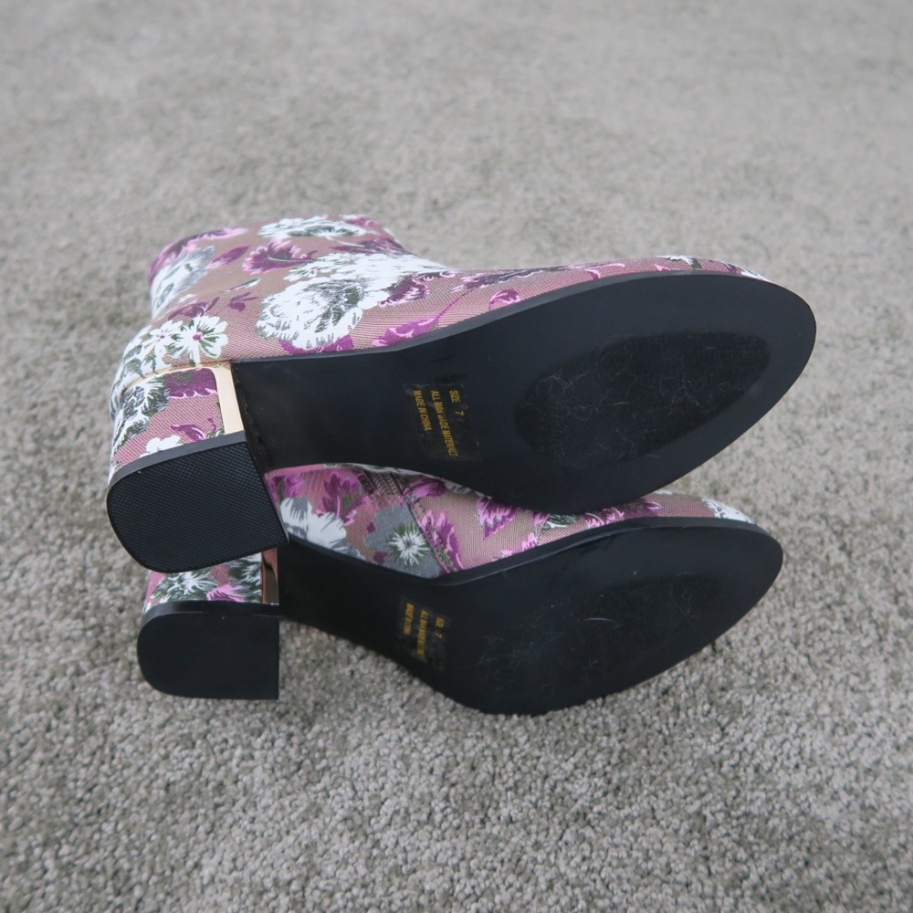 Mauve floral print ankle boots - Picture 4 of 4